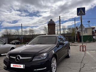 2012 Mercedes-Benz C-Класс 250 III (W204) Рестайлинг, чёрный, 1425000 рублей, вид 2