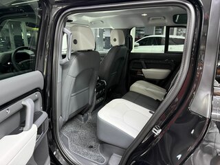 2026 Land Rover Defender 110 II, чёрный, 14995000 рублей, вид 4