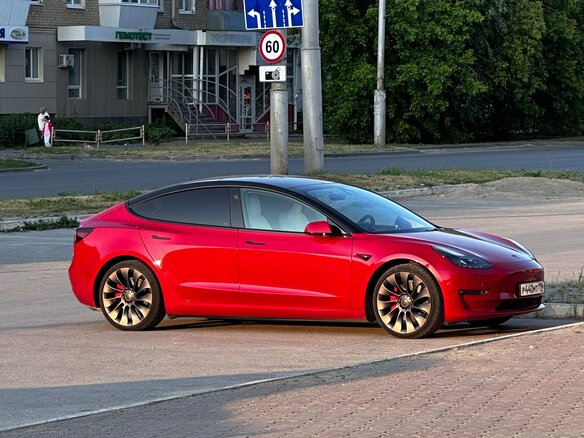 2022 Tesla Model 3 Performance I, красный, 4950000 рублей - вид 13