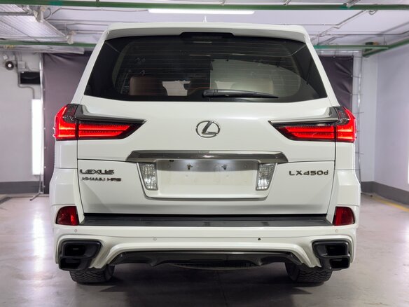 2017 Lexus LX 450d III Рестайлинг 2, белый, 6950000 рублей - вид 13
