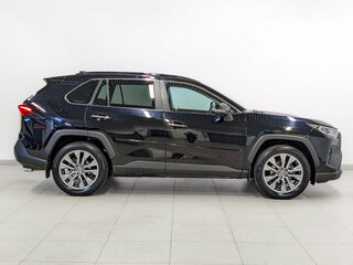 2022 Toyota RAV4 V (XA50), чёрный, 3250000 рублей, вид 4