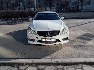 2009 Mercedes-Benz E-Класс 350 IV (W212, S212, C207), белый, 850000 рублей, вид 2
