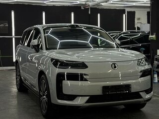 2025 Denza N9 46.9 kWh, серебристый, 7300000 рублей, вид 2