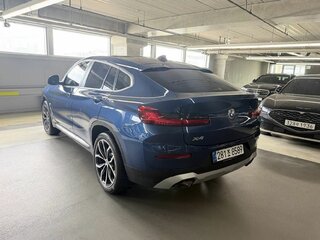 2025 BMW X4 20i II (G02) Рестайлинг, синий, 8120000 рублей, вид 4
