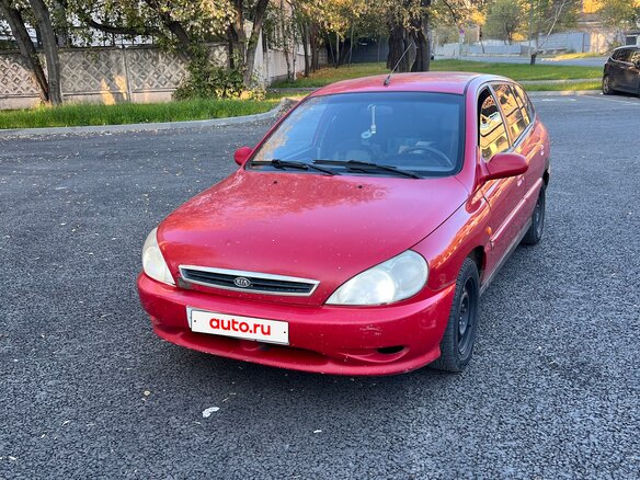2002 Kia Rio I, красный, 219000 рублей - вид 1