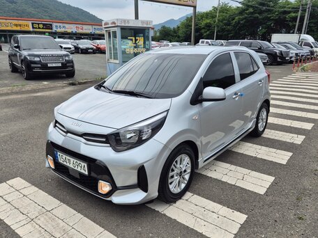 2023 Kia Morning III Рестайлинг 2, серебристый, 1073000 рублей, вид 1