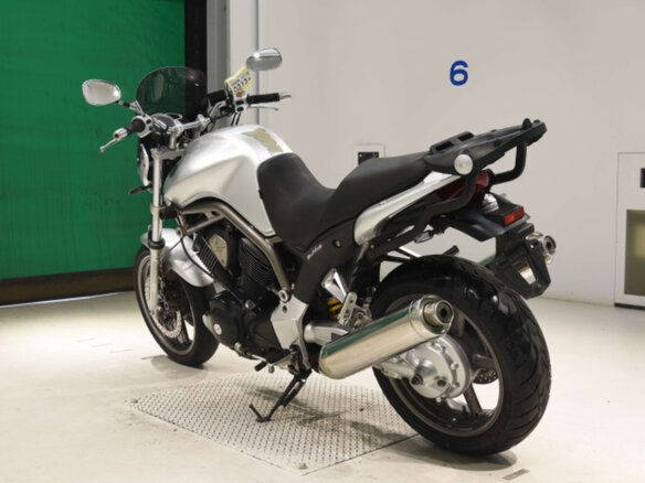 2006 Yamaha BT1100 Bulldog, серебристый, 370000 рублей - вид 5