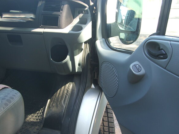 2006 Ford Transit, серебристый, 1500000 рублей - вид 35