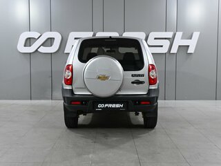 2013 Chevrolet Niva I Рестайлинг, серебристый, 610000 рублей, вид 4