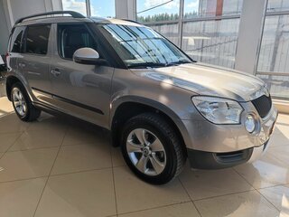 2013 Skoda Yeti I, бежевый, 882000 рублей, вид 3