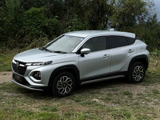 2026 Suzuki Fronx, серебристый, 2000000 рублей, вид 3