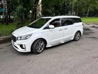 2019 Kia Carnival III, белый, 4190000 рублей, вид 1