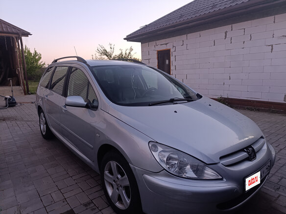 2004 Peugeot 307 I, серебристый, 430000 рублей