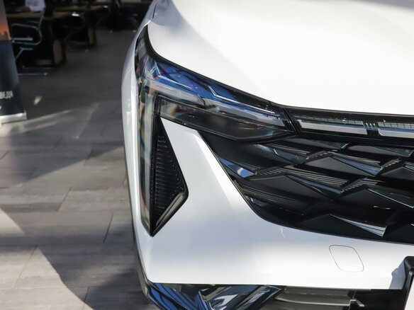 2026 Geely Cityray, белый - вид 7