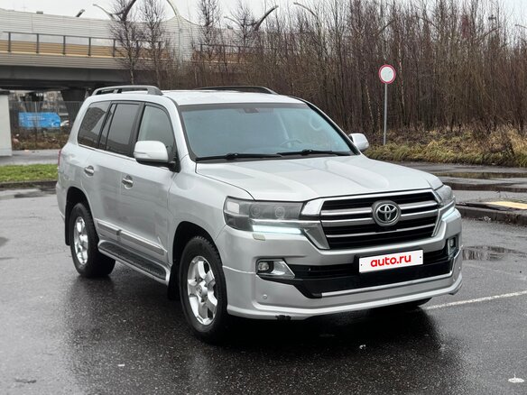 2012 Toyota Land Cruiser 200 Series Рестайлинг 1, серебристый - вид 22