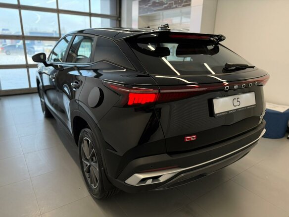 2024 Omoda C5 I Рестайлинг, чёрный - вид 6