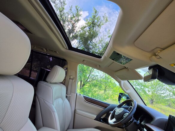 2016 Lexus LX 570 III Рестайлинг 2, белый, 10700000 рублей - вид 19