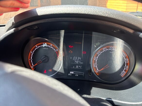 2023 Lada (ВАЗ) Granta Cross I Рестайлинг, белый, 950000 рублей - вид 5