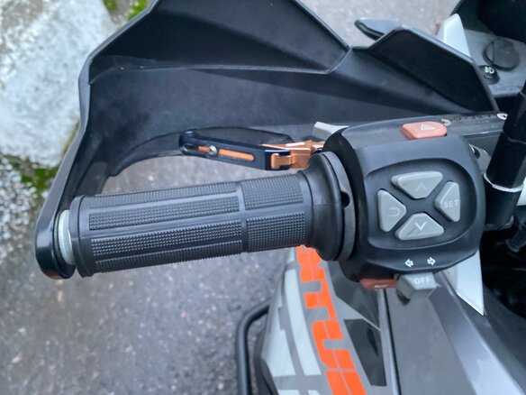 2013 KTM 1190 Adventure, серый, 750000 рублей - вид 25