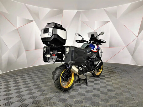 2024 BMW R 1300 GS, серебристый, 2345000 рублей, вид 2