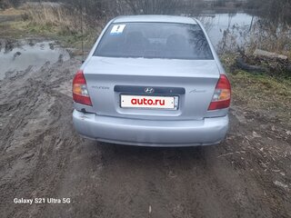 2004 Hyundai Accent ТагАЗ II, серебристый, 225000 рублей, вид 4