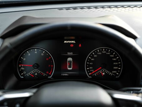 2021 Haval Jolion I, чёрный, 1280000 рублей, вид 5