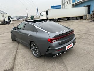 2021 Kia K5 III, серый, 2780000 рублей, вид 4