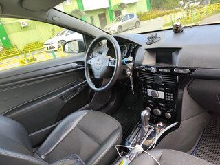 2007 Opel Astra GTC H Рестайлинг, чёрный, 400000 рублей, вид 3