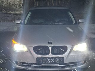 2006 BMW 5 серии 530xi V (E60/E61), серебристый, 1050000 рублей, вид 3
