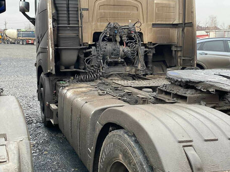 2022 Volvo FH 540, белый, 10362000 рублей, вид 4