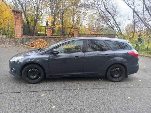 2013 Ford Focus III, синий, 520000 рублей - вид 3