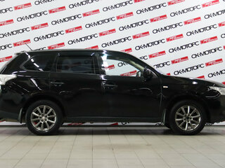 2014 Mitsubishi Outlander III, чёрный, 1180850 рублей, вид 3