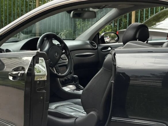 2003 Mercedes-Benz CLK-Класс 240 II (W209), чёрный, 750000 рублей - вид 12
