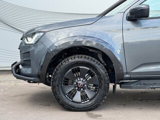 2026 Isuzu D-Max III, серый, 4440000 рублей, вид 2