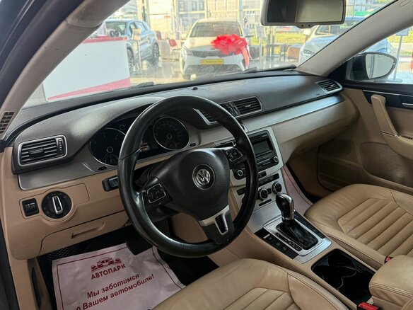 2012 Volkswagen Passat B7, чёрный - вид 7