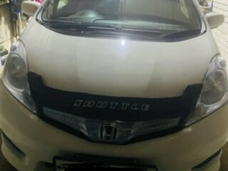 2013 Honda Fit Shuttle I, белый, 900000 рублей, вид 2