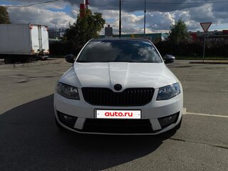 2013 Skoda Octavia III (A7), белый, 1400000 рублей, вид 2