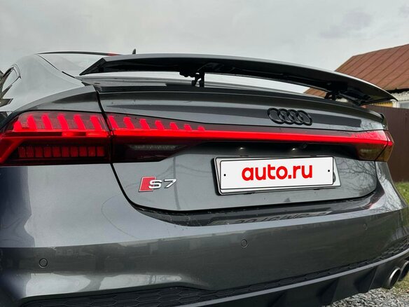 2020 Audi S7 II (4K), серый, 6500000 рублей - вид 4
