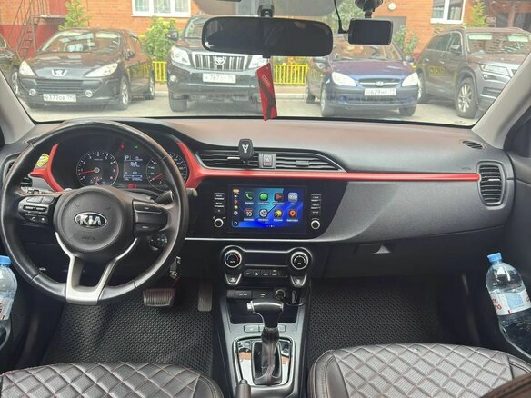 2021 Kia Rio IV Рестайлинг, чёрный, 1690000 рублей - вид 5