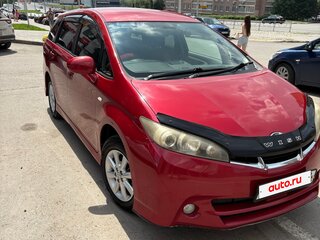 2009 Toyota Wish II, красный, 1030000 рублей, вид 4
