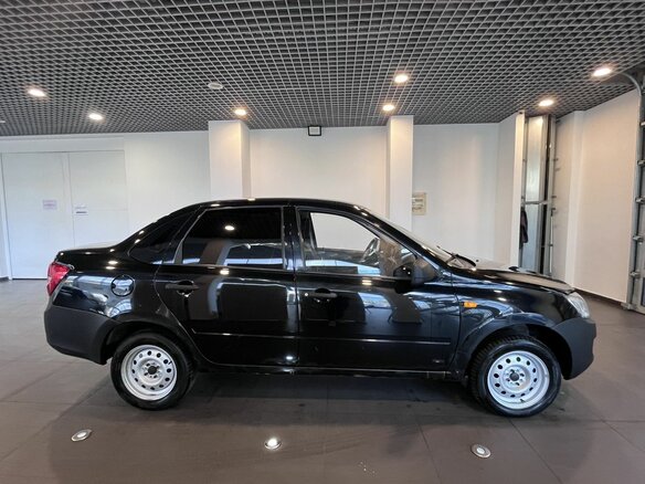 2012 Lada (ВАЗ) Granta I, чёрный, 170000 рублей - вид 1