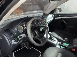 2010 Skoda Octavia DSG7 II (A5) Рестайлинг, чёрный, 450000 рублей, вид 5