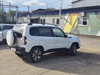 2024 Lada (ВАЗ) Niva Travel I, белый, 1150000 рублей, вид 3