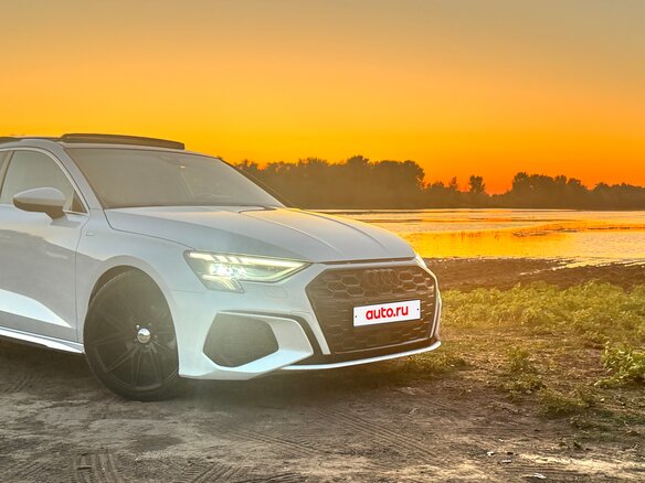 2022 Audi A3 35 TFSI Long IV (8Y), белый, 2649000 рублей - вид 4