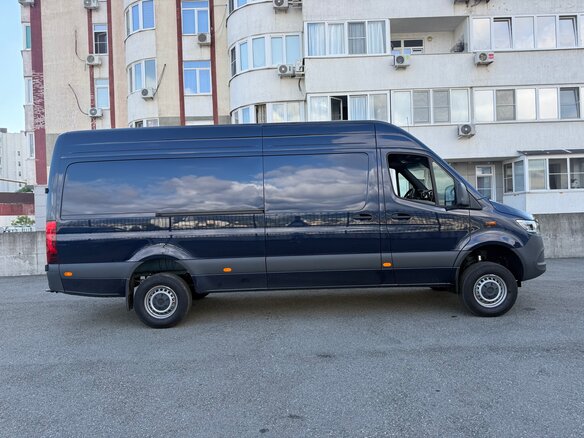 2024 Mercedes-Benz Sprinter, синий, 13500000 рублей - вид 15