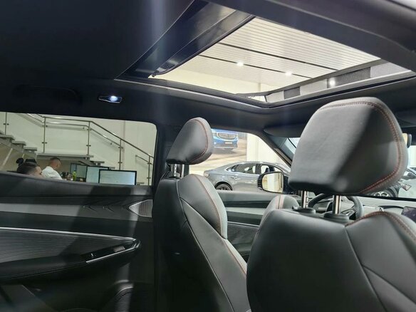 2026 Geely Cityray, голубой - вид 18