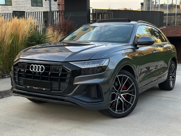 2020 Audi Q8 55 TFSI I (4M), серый, 5863200 рублей