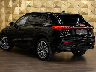 2026 Audi Q5 L III (GU), чёрный, 7090000 рублей, вид 2