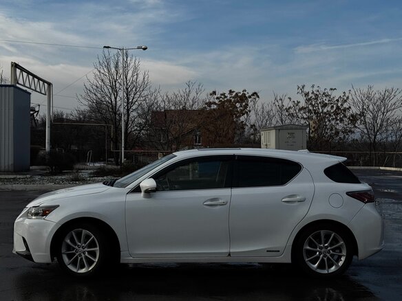 2011 Lexus CT 200h I, белый, 1150000 рублей - вид 7