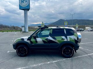 2019 Chevrolet Niva I Рестайлинг, серый, 870000 рублей, вид 5